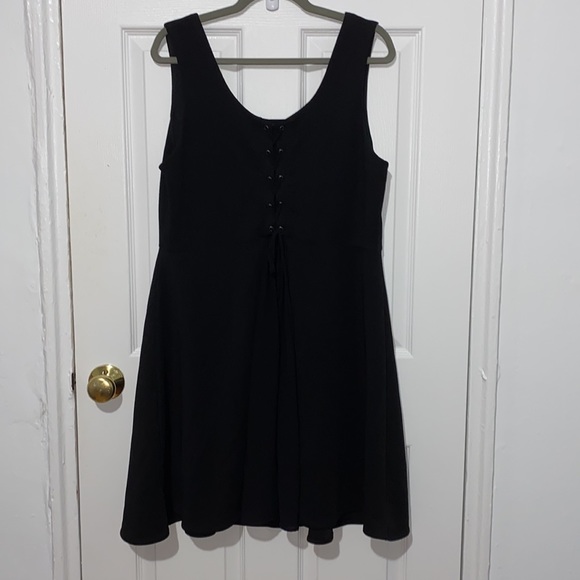 Forever 21 A Line Black Dress with Lace Up Back Plus Size 3x - Picture 2 of 5